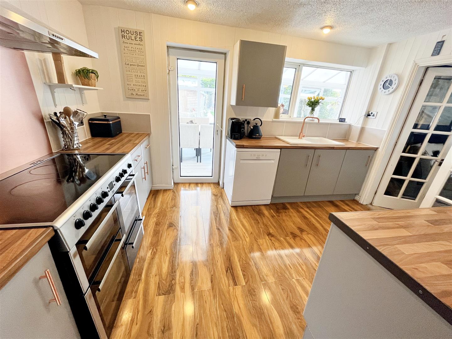 Sherwin Road, Stapleford Robert Ellis Estate Agents